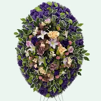 Купить ритуальные венки из искусственных цветов в Москве